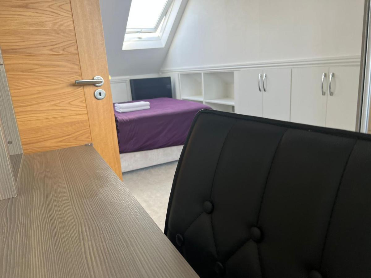 Deluxe Homestay Near Tottenham Hotspur Stadium London Eksteriør billede